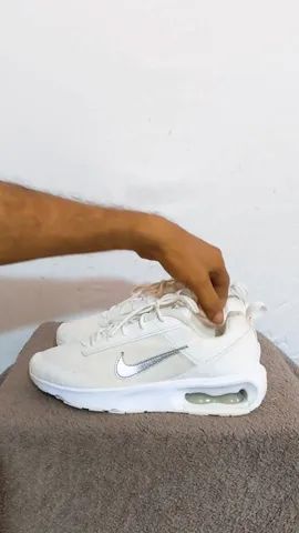 MV114# Nike Air Max 90